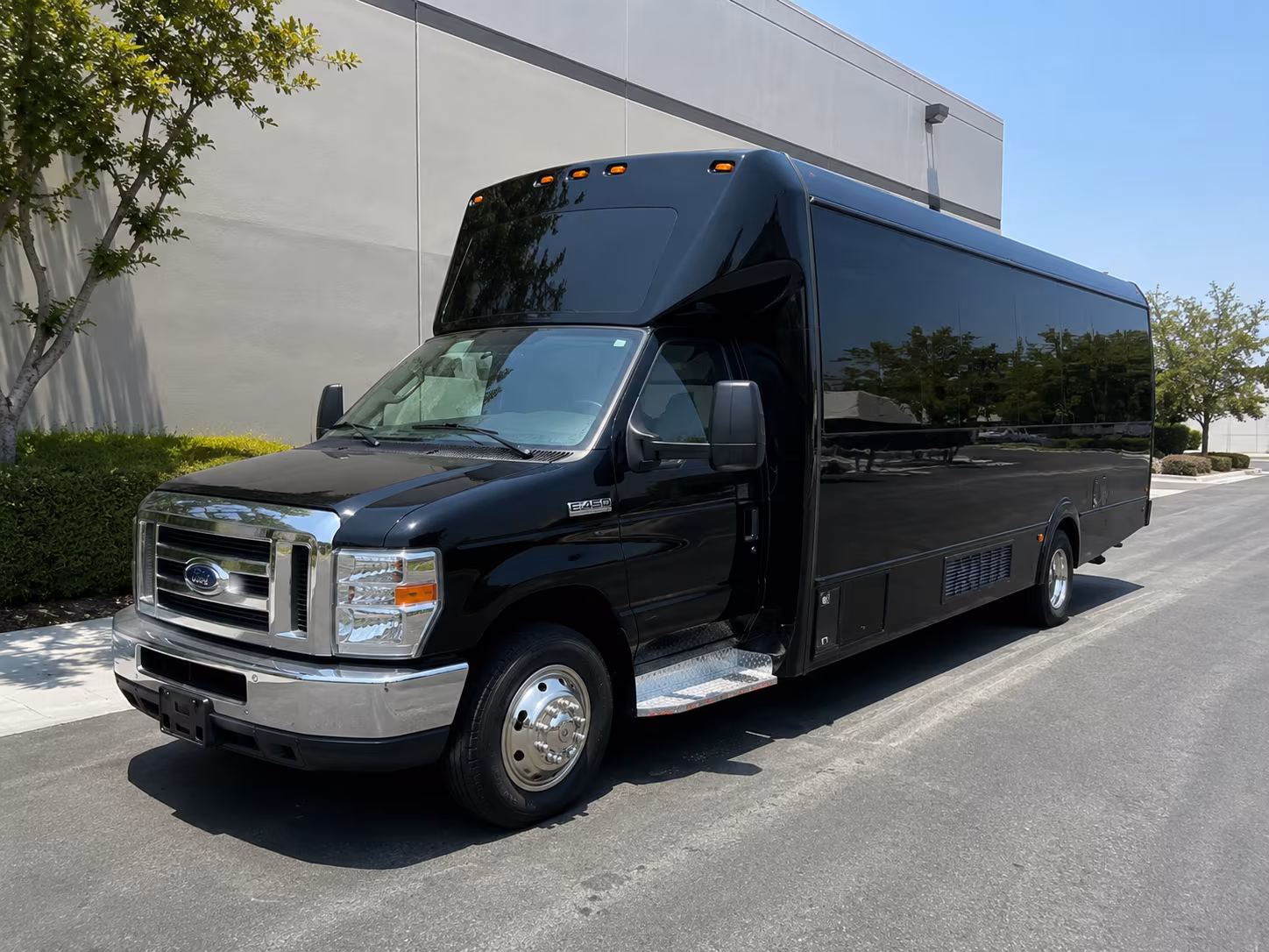 newton party bus rental 2